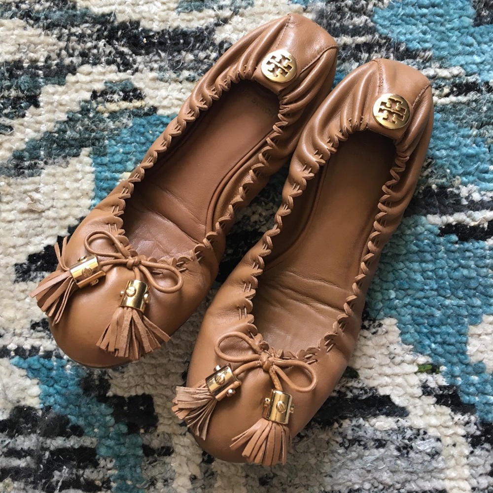 Tory Burch tassel ballet flats size 9