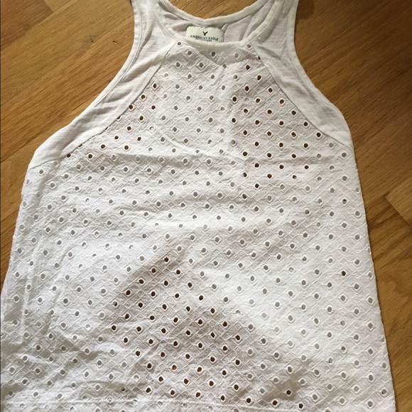 American Eagle open back or tie back tank top - Picture 1 of 3