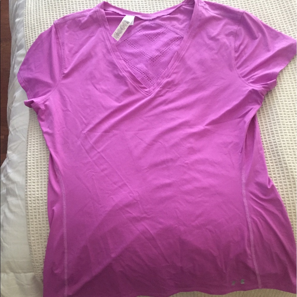 Underarmour heat gear workout shirt