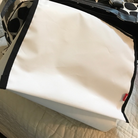 Diaperbag - Picture 5 of 6