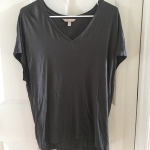 Banana Republic tee