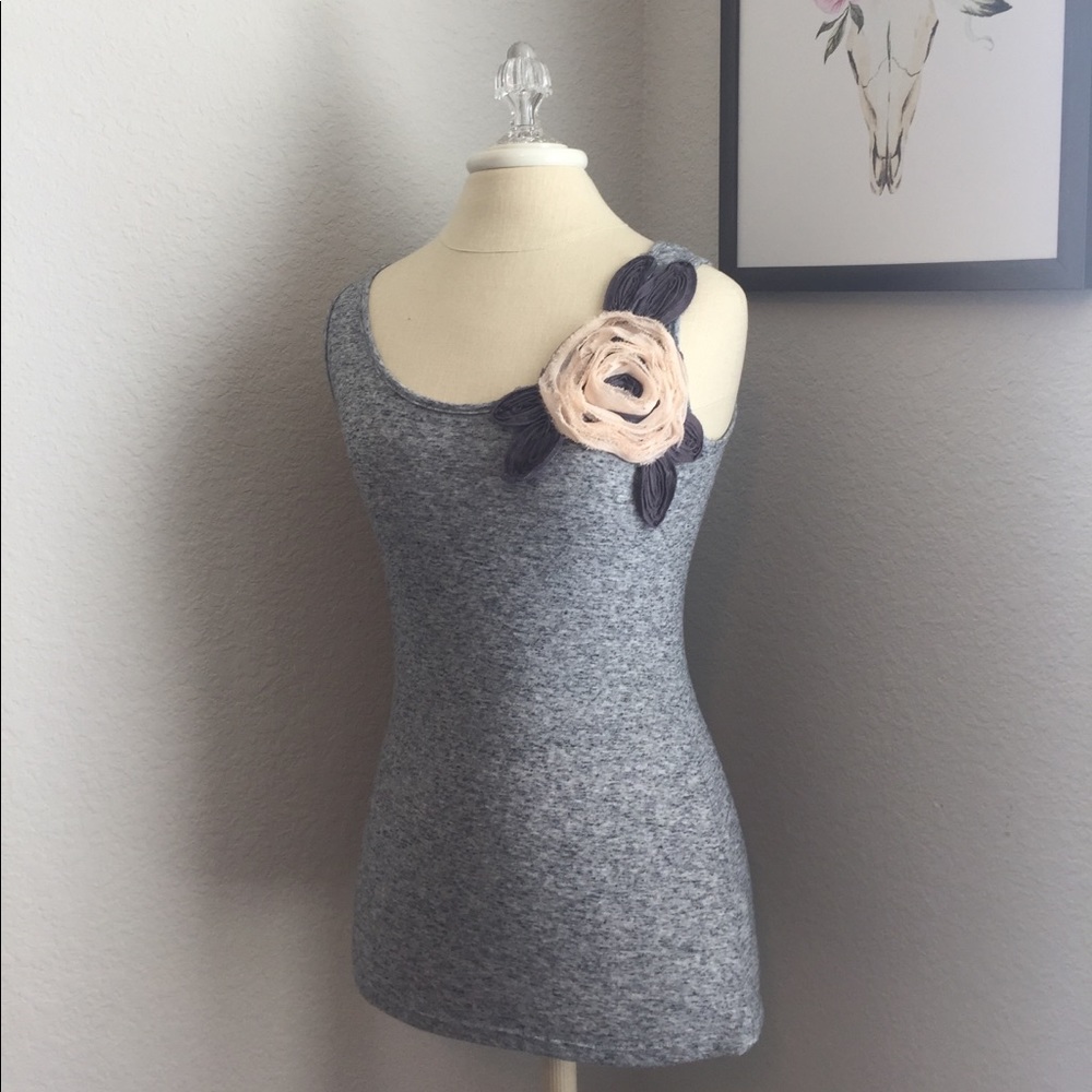 Pink and Grey Rosette Flower Tank