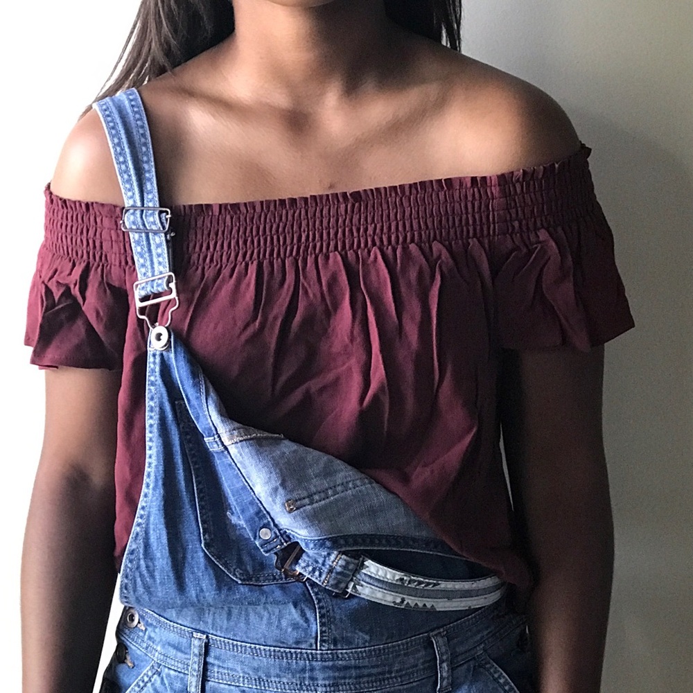 Burgundy Off the shoulder Top