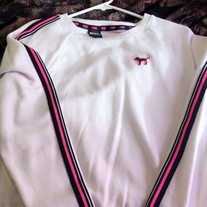 Vs long sleeve crew neck