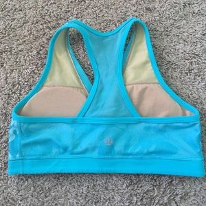 Lululemon sport bra