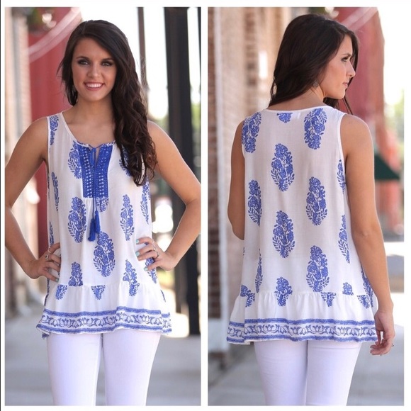 Boho Chic Ruffle Trim Tunic - Picture 2 of 2