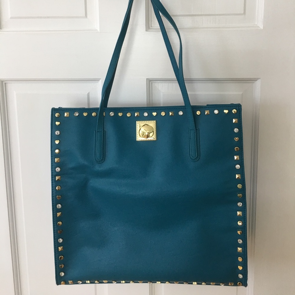 Betsey Johnson tote