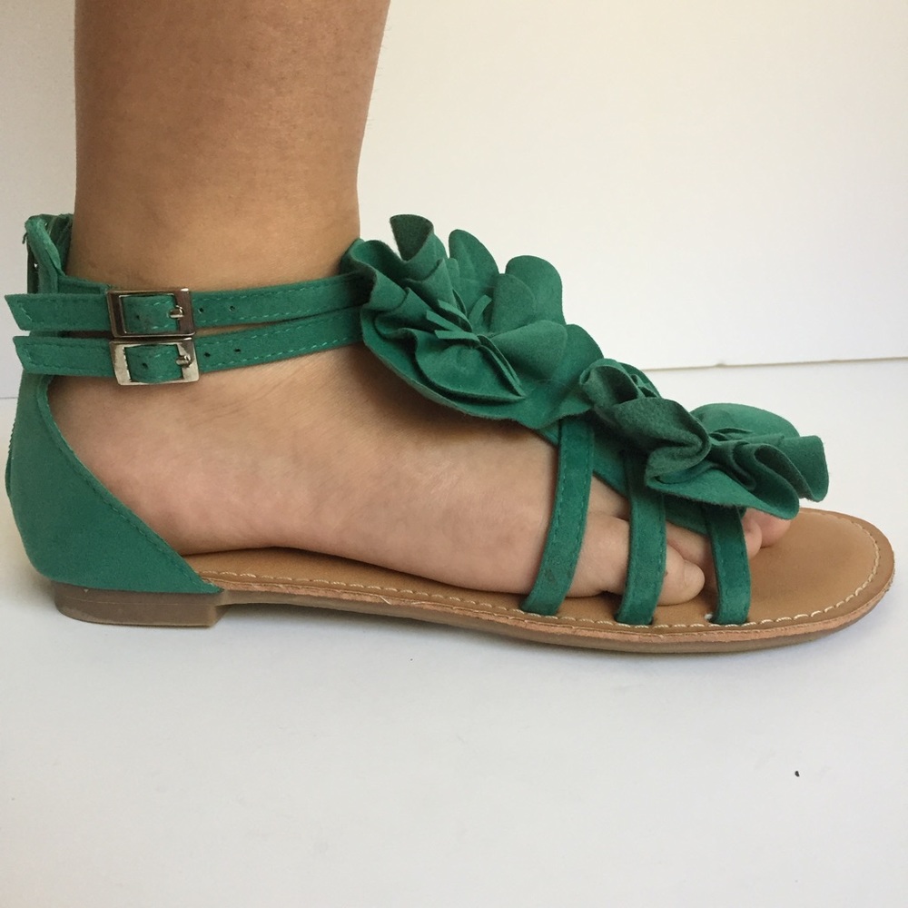 🎈SOLD🎈Dollhouse Sea Green Sandals