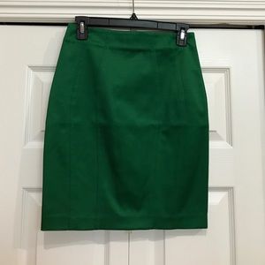 H&M green pencil skirt size 6