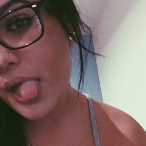 Meet your Posher, Serena