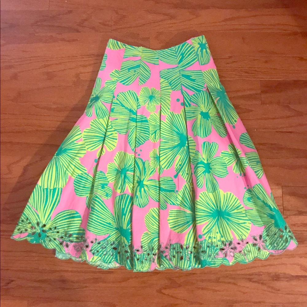 Lilly Pulitzer fitted full skirt 💚💗 beautiful!