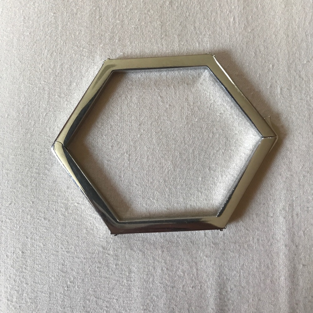 Tory burch bracelet