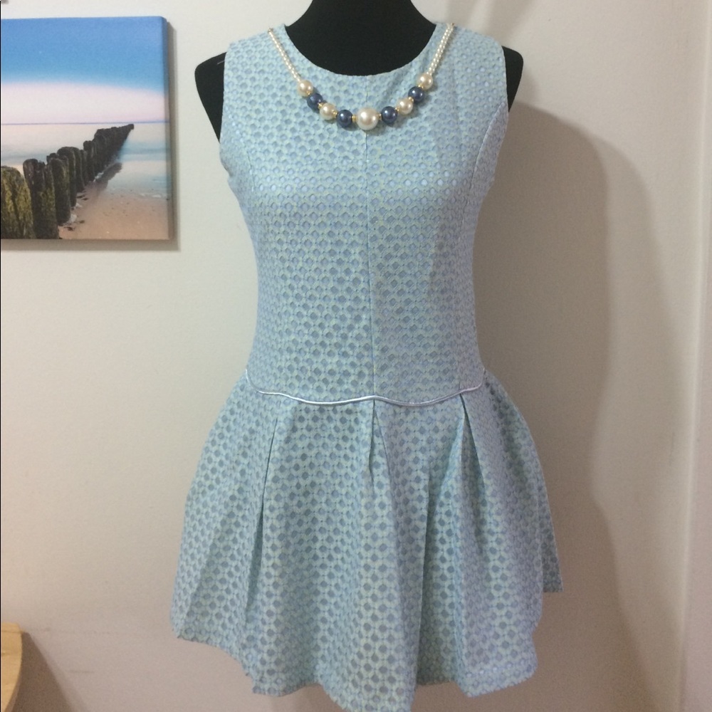 🌹 Brand New Sleeveless A-line Dress 🌹