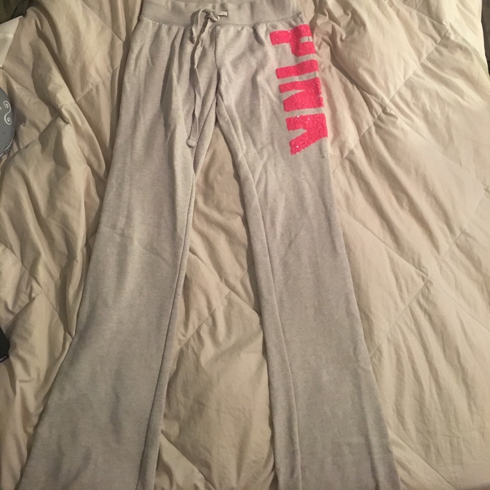 PINK sweatpants with sequence.