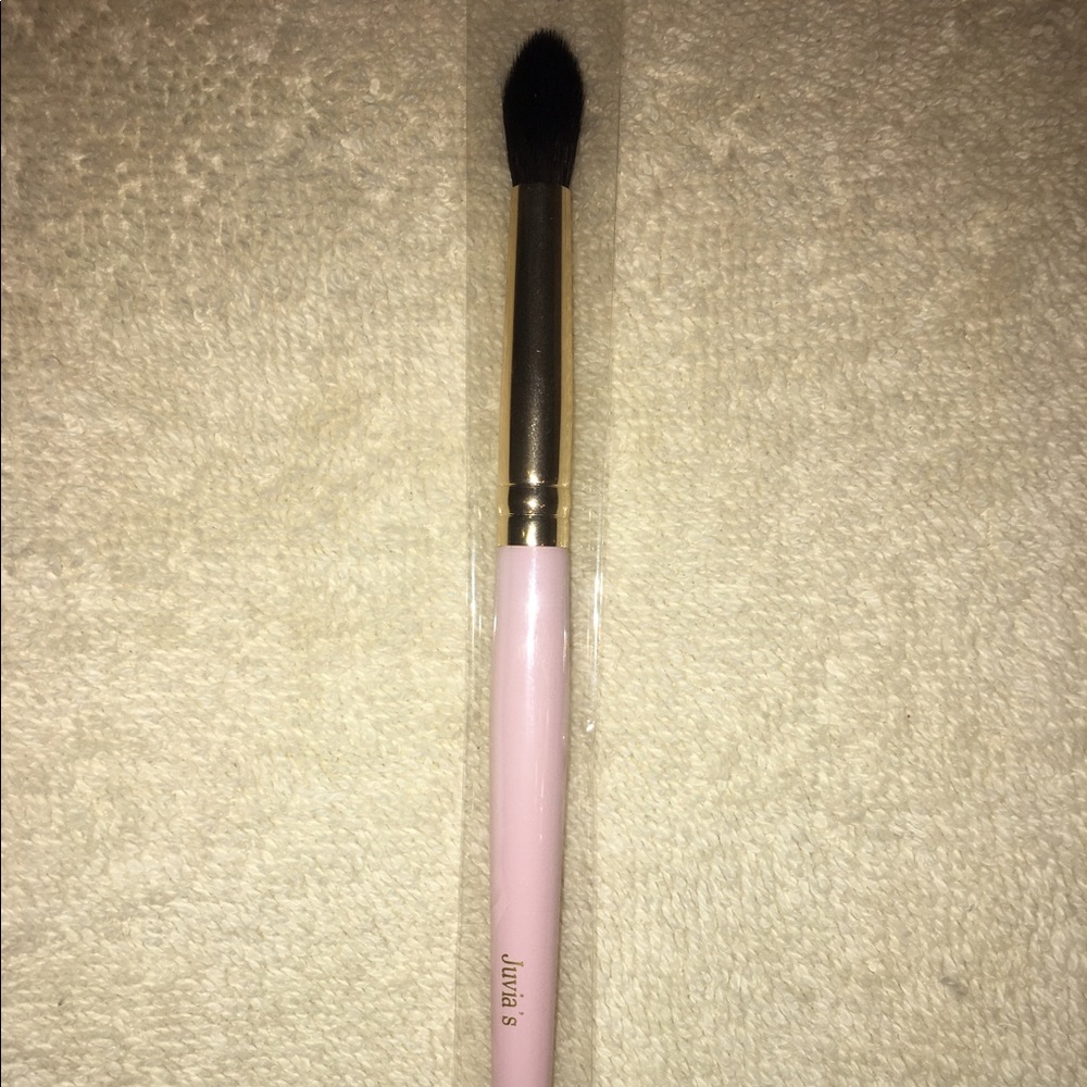 Juvia's place sculpting brush⭐️