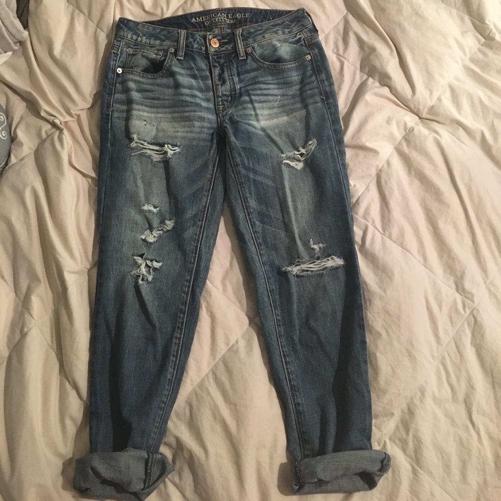 American eagle boyfriend jeans