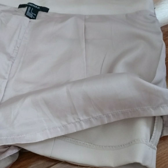 Forever21 Woven shorts - Picture 5 of 5