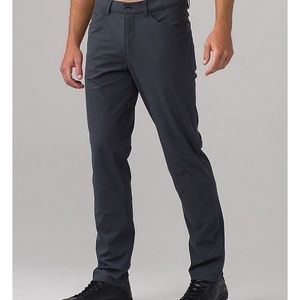 MENS LuLulemon ABC pants regular 👖