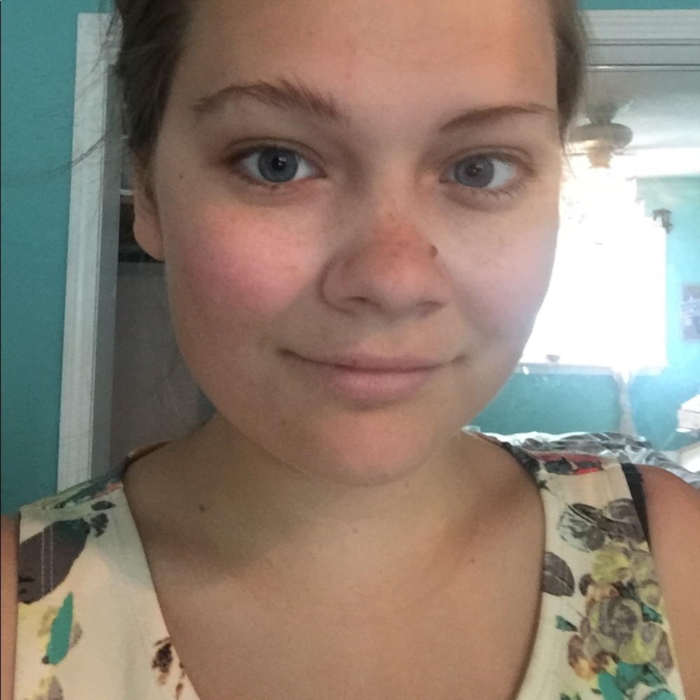 Meet your Posher, Erin