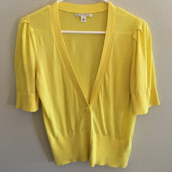 Banana Republic yellow cardigan - Picture 1 of 2