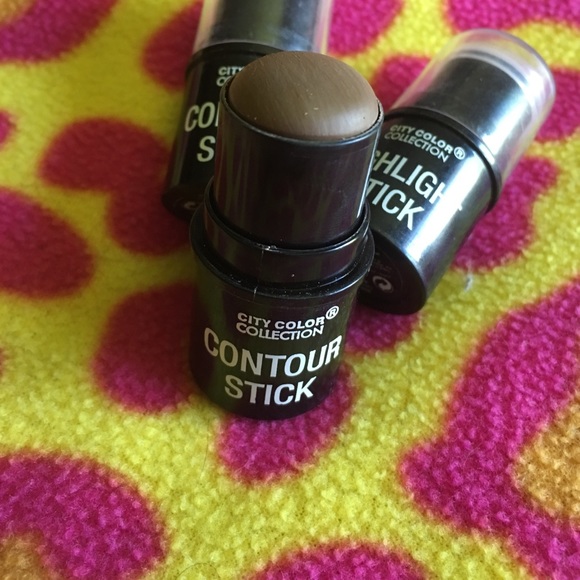 Contour and highlighting sticks - Picture 3 of 4