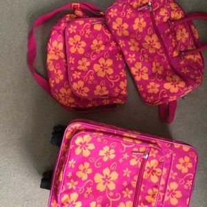 Hawaiian suitcase bundle