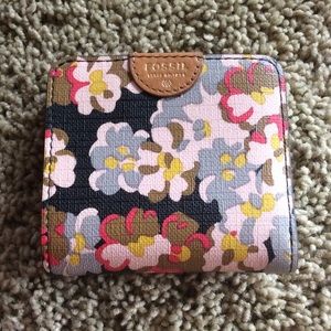 Fossil Mini Floral Bi-Fold Wallet