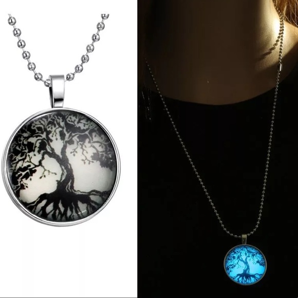 2/$15 Games of Thrones Fans Glow in  Dark (O17) - Picture 4 of 5