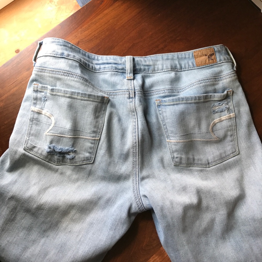 American Eagle Low Rise Distressed Boyfriend Jeans