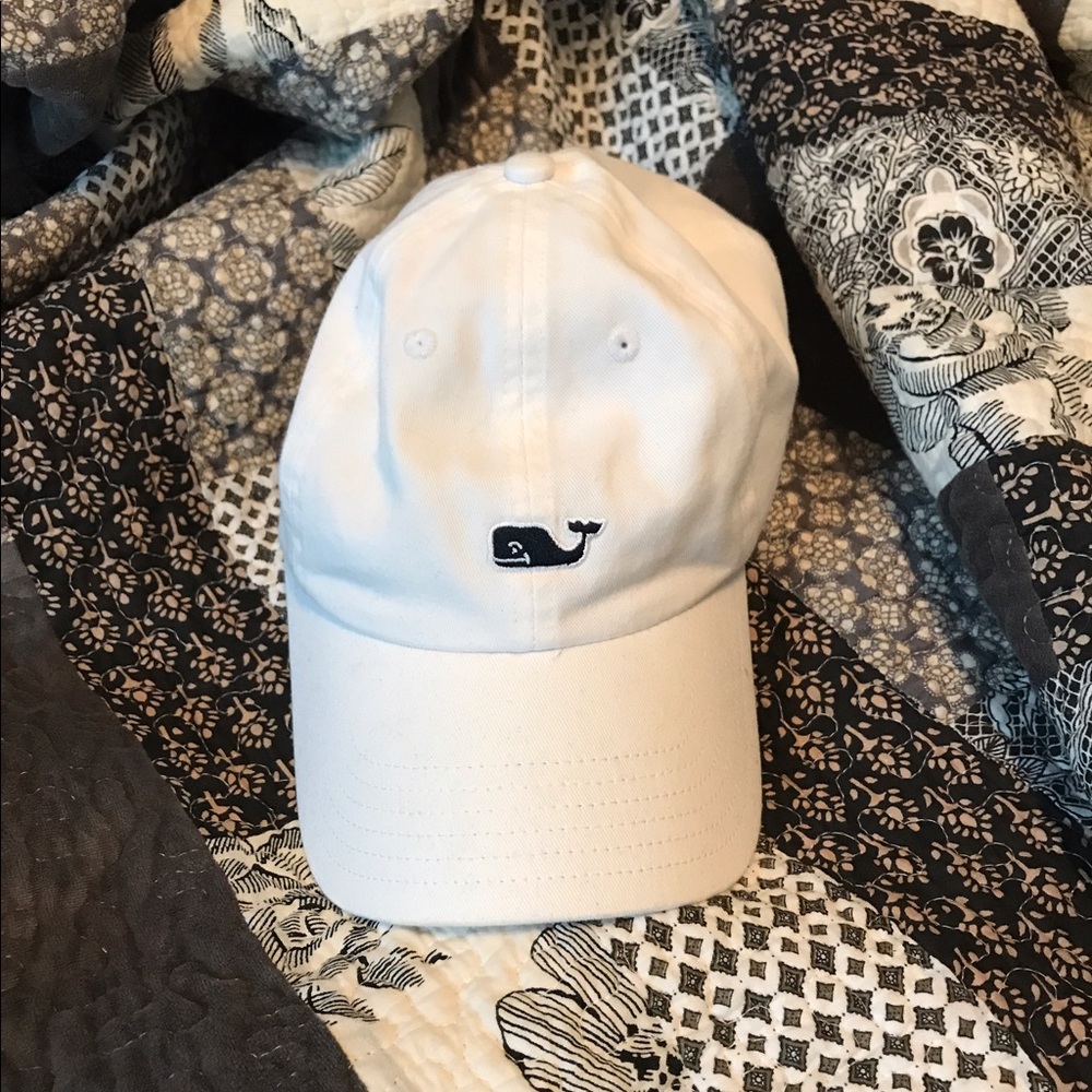 Vineyard Vines Hat