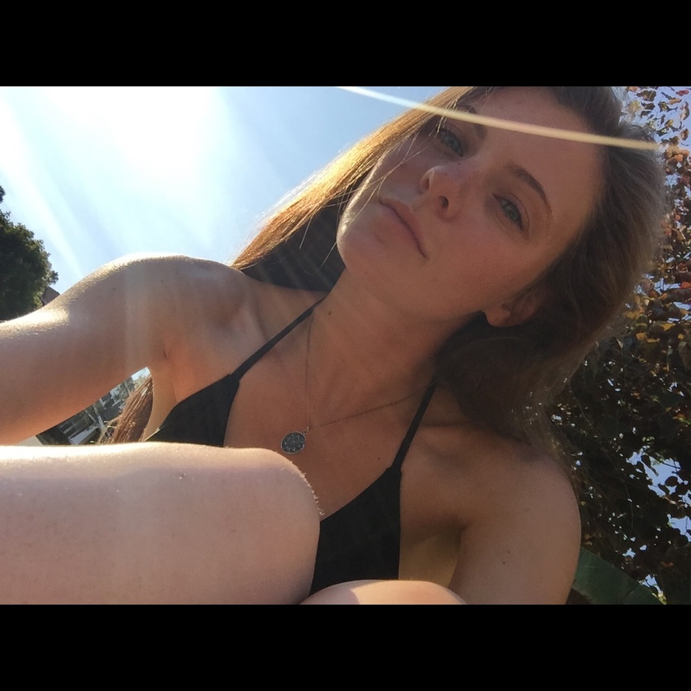 Meet your Posher, Kenzie