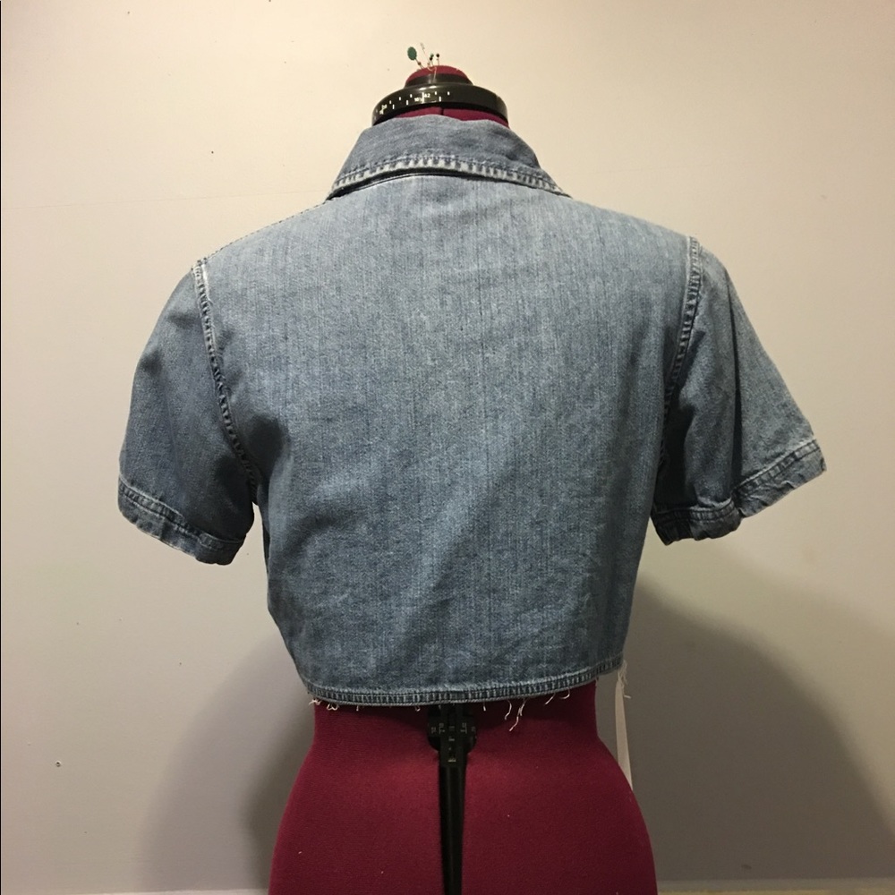 🌸NEW🌸 Hand Embroidered Denim Crop Blouse - Picture 6 of 6