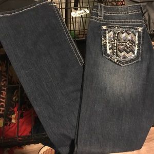 Miss Me jeans inseam 32!