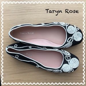 🎀 Adorable TARYN ROSE flats 🎀