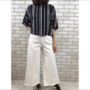 ⭐️WHITE WIDE LEG CROPPED DENIM