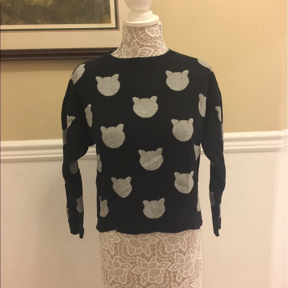 Black and gray cat sweater