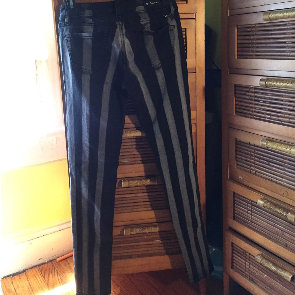 Pants - Picture 2 of 3