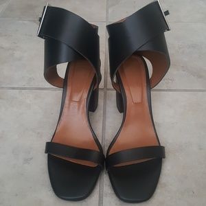 Zara leather block heeled strappy sandals