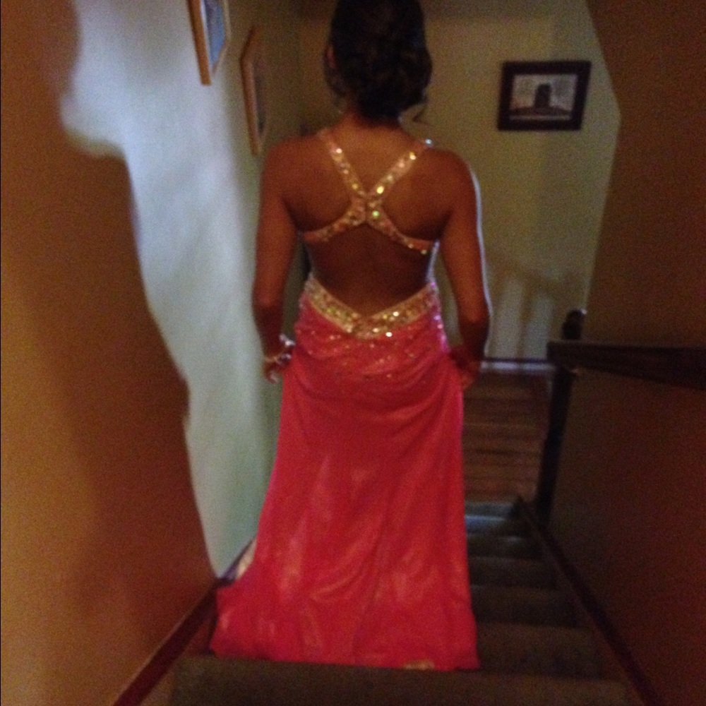 Prom dress - Picture 3 of 4