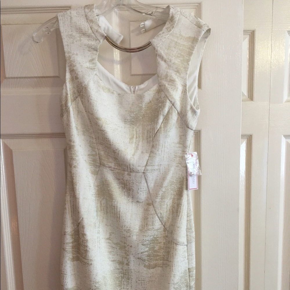 Bisou Bisou Gold and white dress