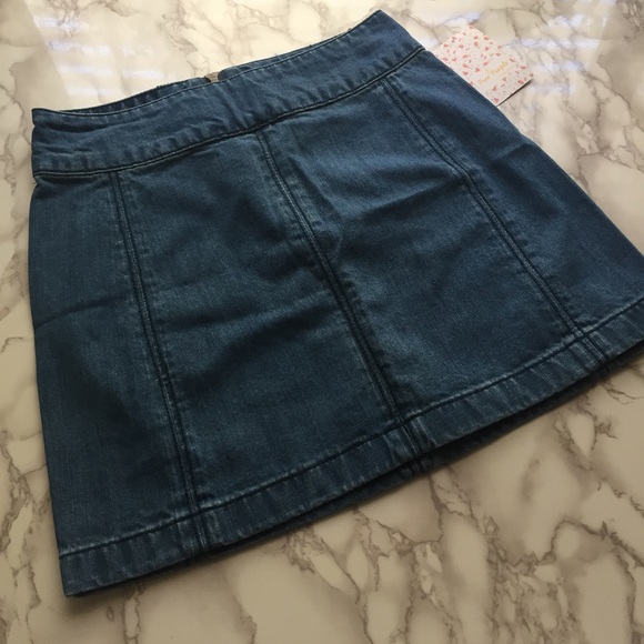 FREE PEOPLE medium wash denim skirt - Picture 3 of 7