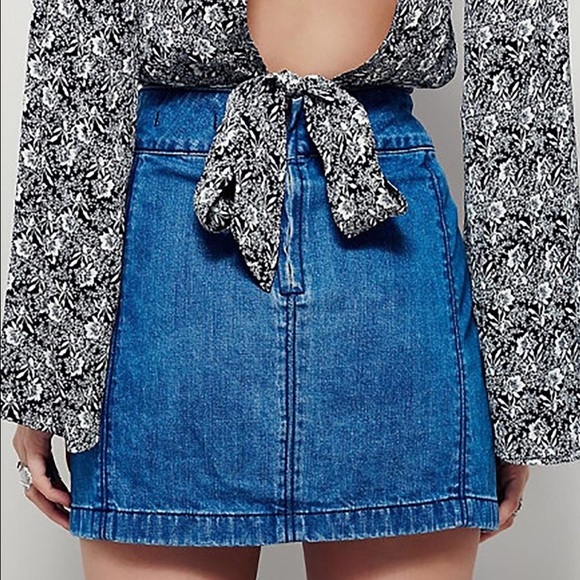 FREE PEOPLE medium wash denim skirt - Picture 2 of 7