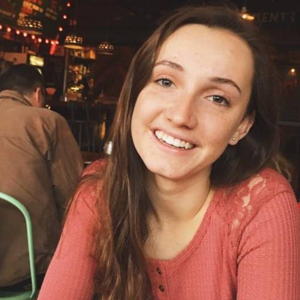 Meet your Posher, Maria