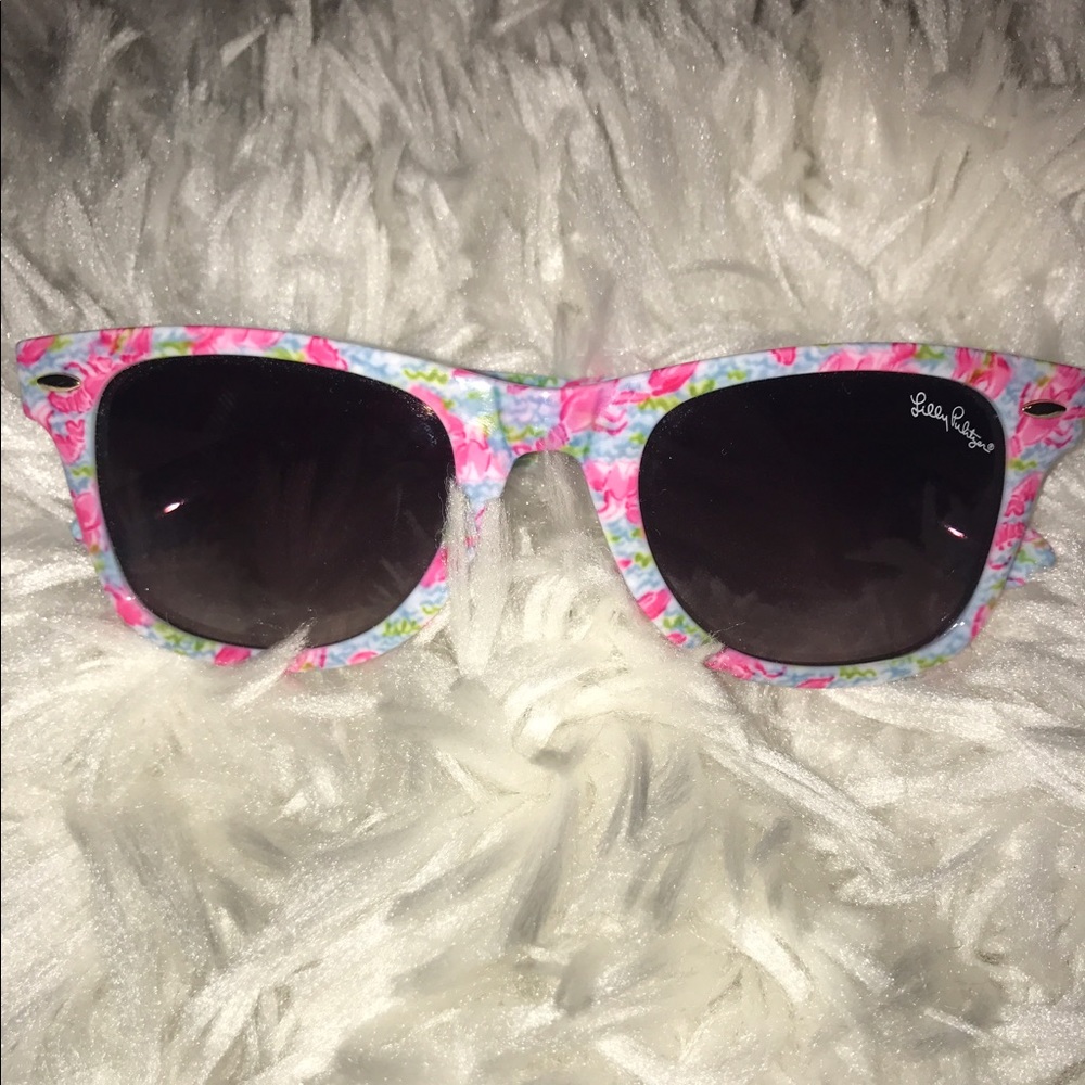 Lilly Pulitzer sunglasses