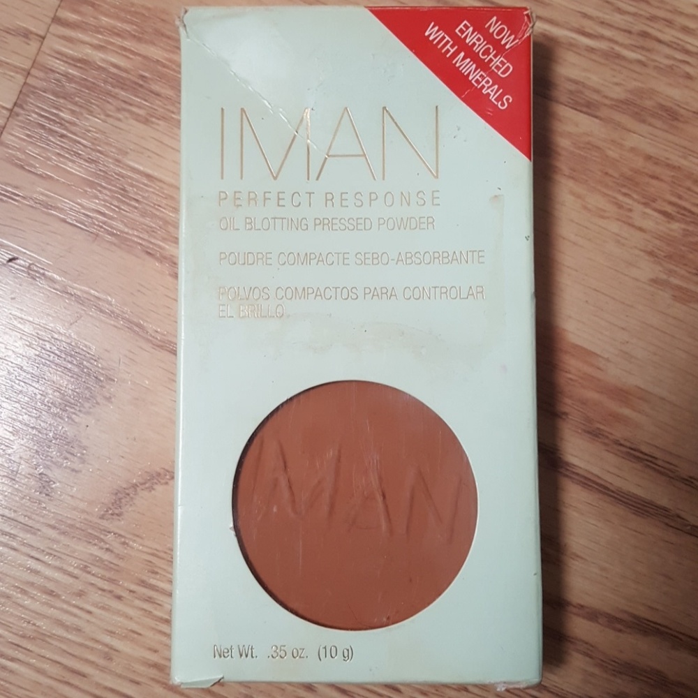 IMAN PERFECT RESPONSE OIL BLOTTING POWDER