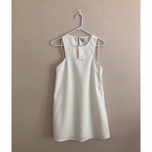 Tobi In Between Days White Shift Dress