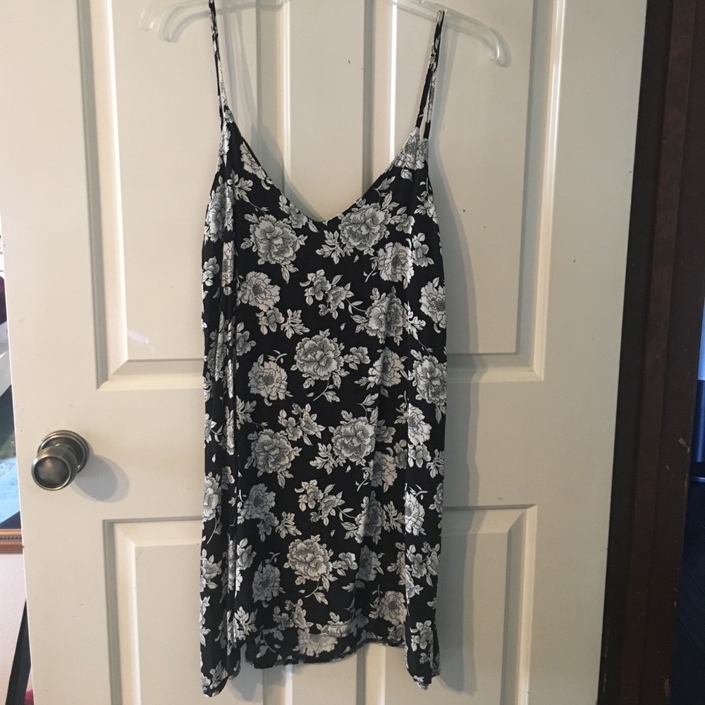 Brandy Melville dress