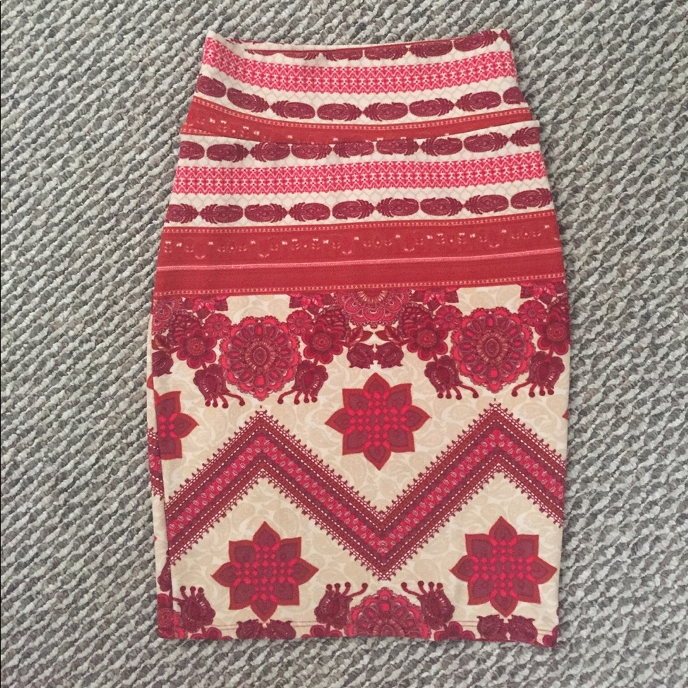 LuLa Roe Cassie Skirt