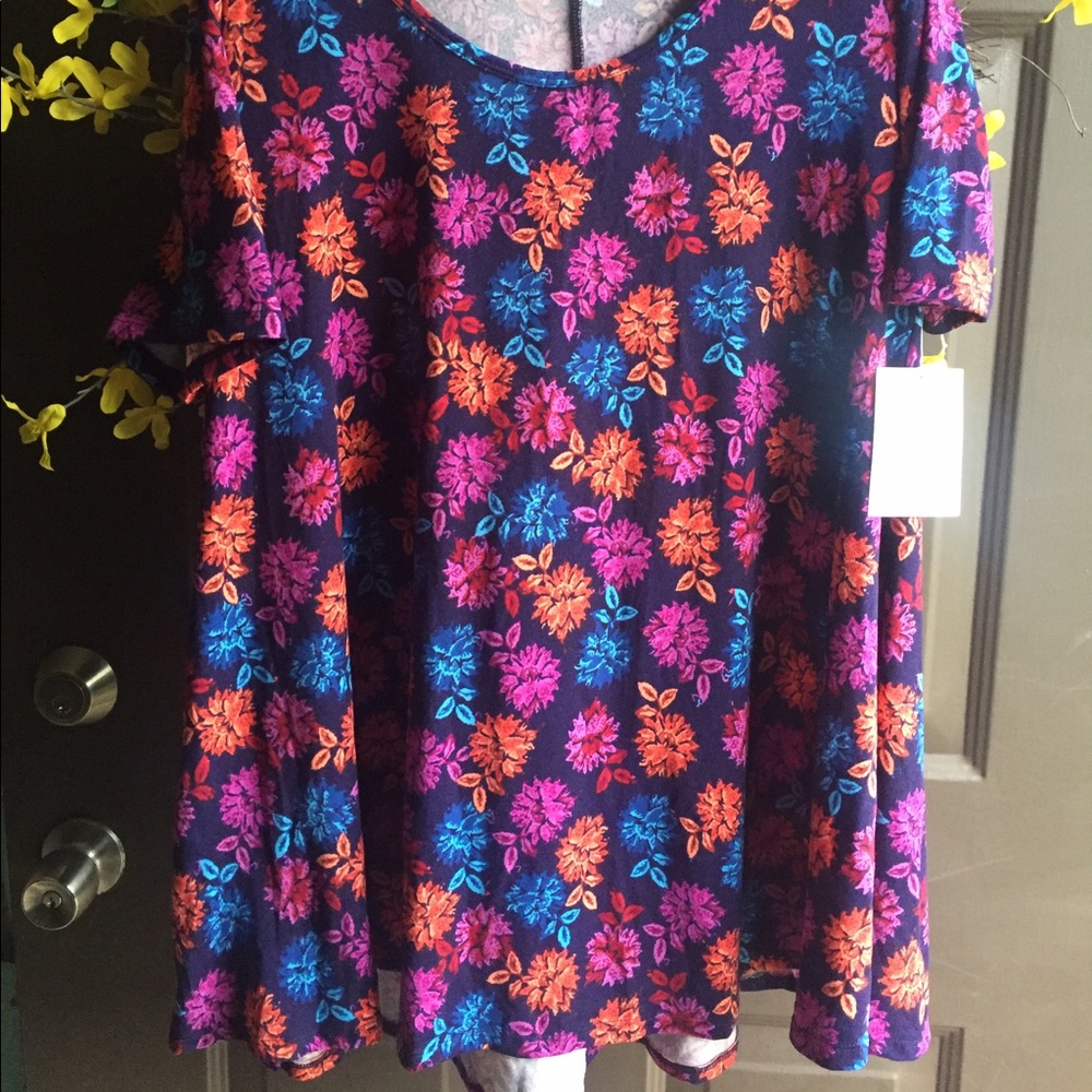 Lularoe Perfect Tee