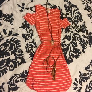 I'm selling this cute dress,great for the summer !